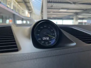 PORSCHE Cayenne PHEV Leder LED Pano Kamera Bose