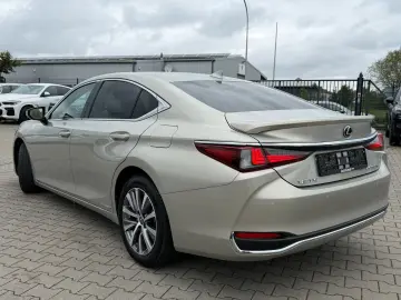 LEXUS ES 300h EXECUTIVE