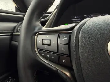 LEXUS ES 300h EXECUTIVE