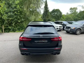 MERCEDES-BENZ E 63 S AMG 4Matic Final Edition
