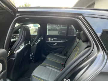 MERCEDES-BENZ E 63 S AMG 4Matic Final Edition