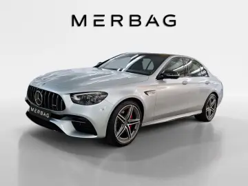 MERCEDES-BENZ AMG E 63 S 4M  Night Pano