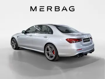 MERCEDES-BENZ AMG E 63 S 4M  Night Pano