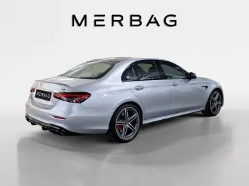 MERCEDES-BENZ AMG E 63 S 4M  Night Pano
