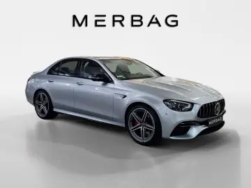 MERCEDES-BENZ AMG E 63 S 4M  Night Pano