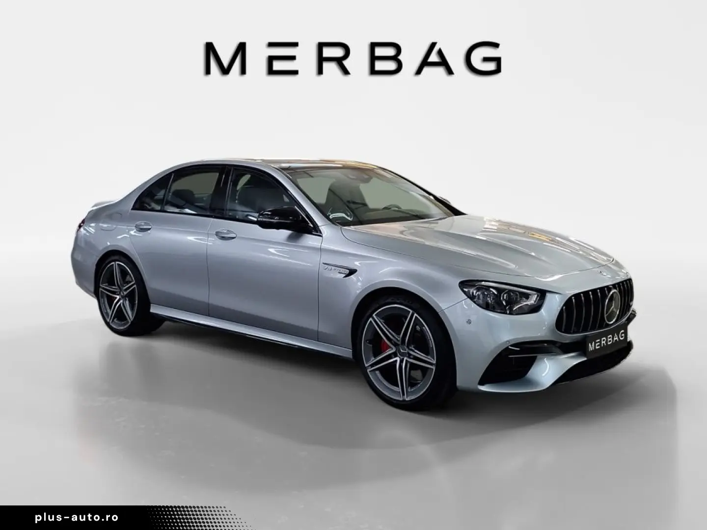 MERCEDES-BENZ AMG E 63 S 4M  Night Pano