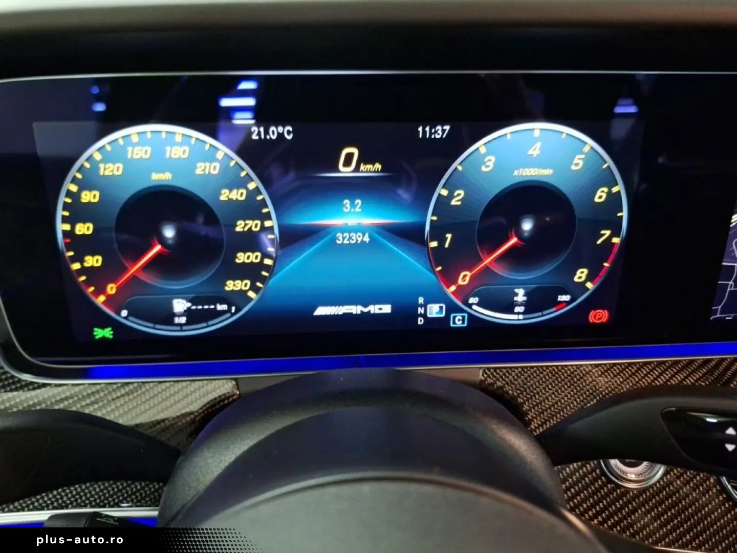 MERCEDES-BENZ AMG E 63 S 4M  Night Pano