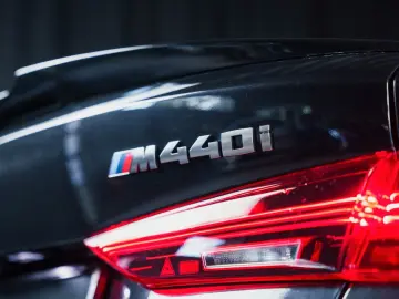 BMW M440 xDrive M-Sport HUD HK Laser M-Diff M-Susp