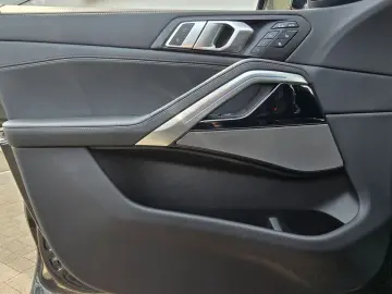 BMW X6 xDrive40i M Sportpaket Pro Komfortsitze DAPro