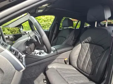 BMW X6 xDrive40i M Sportpaket Pro Komfortsitze DAPro