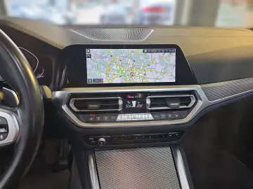 BMW M440d xDrive HeadUp Laser Drive Assist Komfortzu