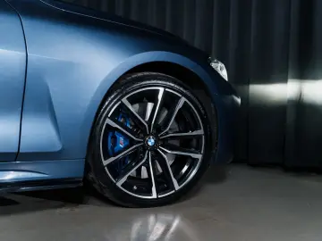BMW M440 Coupe M440i xDrive HUD 360 H&K Laser PA