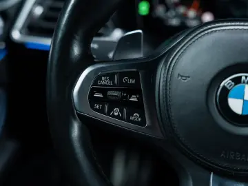BMW M440 Coupe M440i xDrive HUD 360 H&K Laser PA