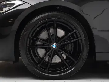 BMW M440i Coupe xDr SHD 360  Leder Keyless Garantie