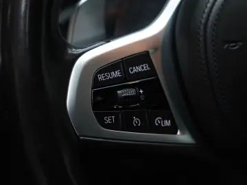 BMW M440i Coupe xDr SHD 360  Leder Keyless Garantie