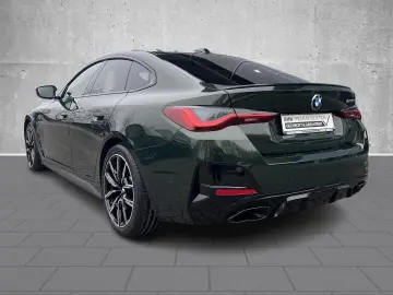 BMW M440i XDRIVE Sportpaket HUD AD Navi Digitales Co