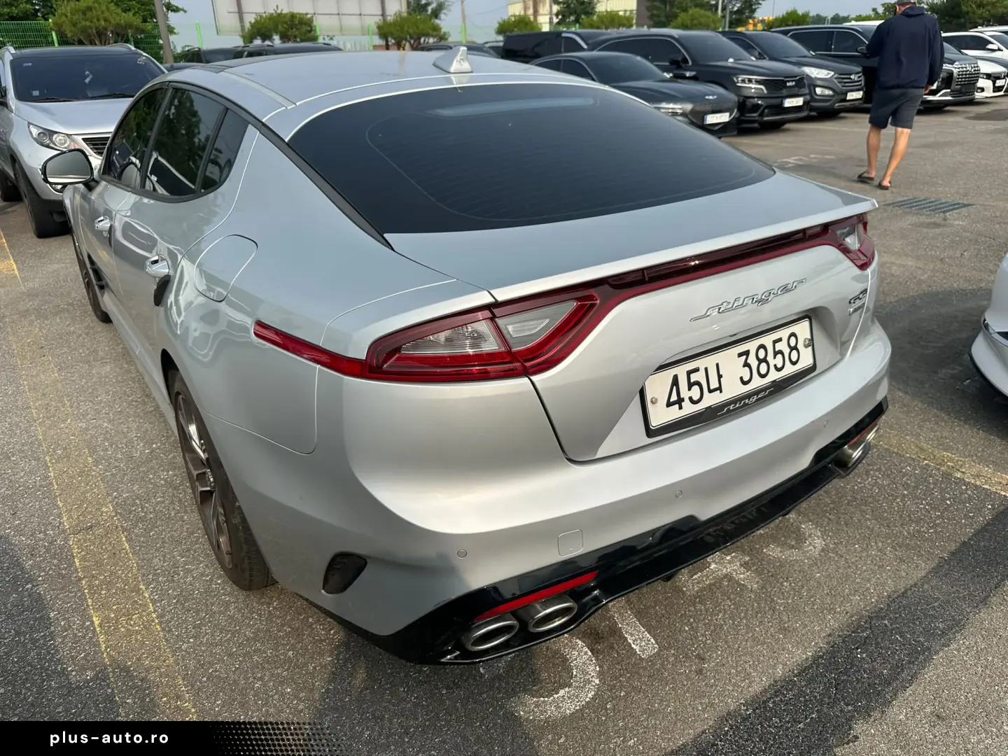 Kia Stinger 2017 73000 km  Platinum