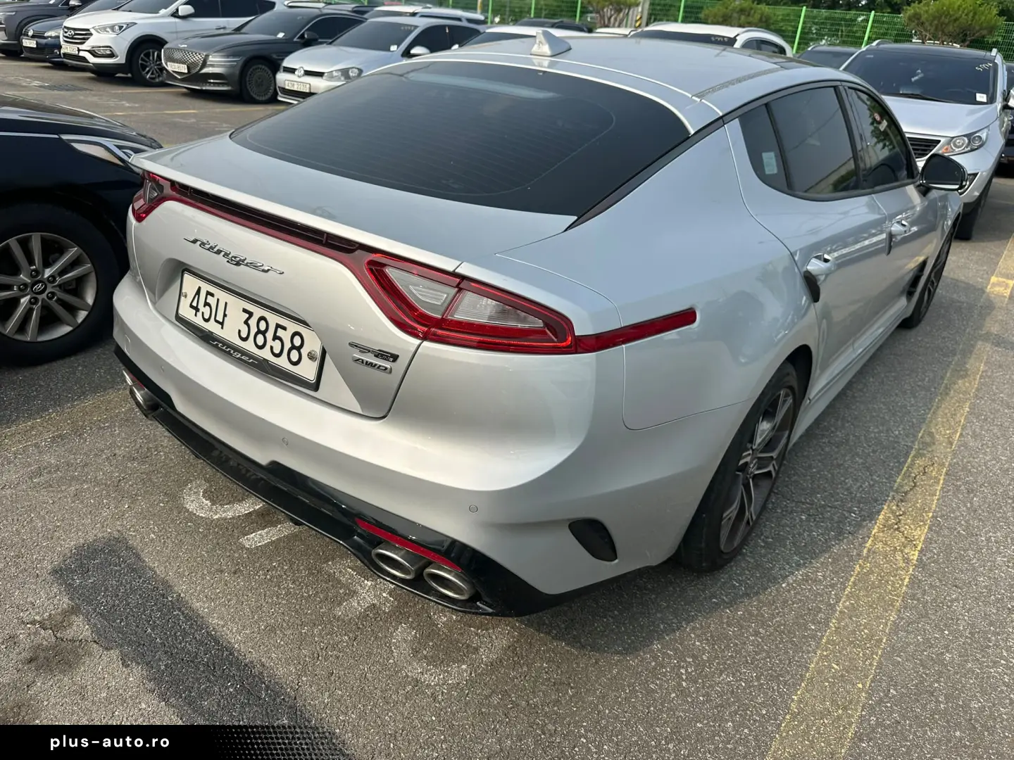 Kia Stinger 2017 73000 km  Platinum
