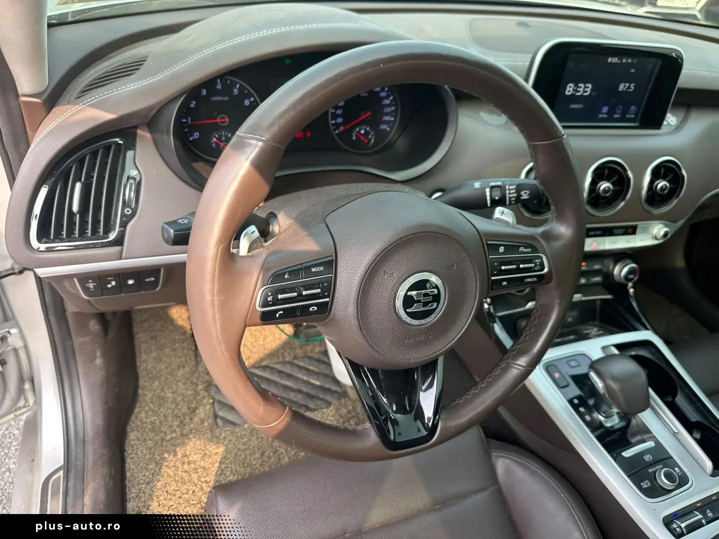 Kia Stinger 2017 73000 km  Platinum