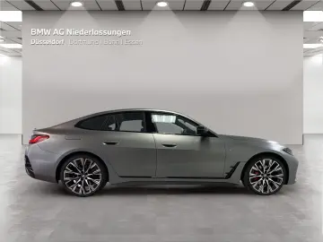 BMW M440i xDrive Gran Coupé M Sport Harman K Kamera