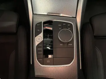 BMW M440i xDrive Gran Coupé M Sport Harman K Kamera