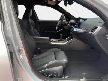 BMW M3 Schaltgetriebe M Driver´s Package Shadow H K