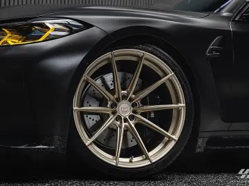 BMW M3 Competition  Carbon Pack Carbon Sitze YIDO...