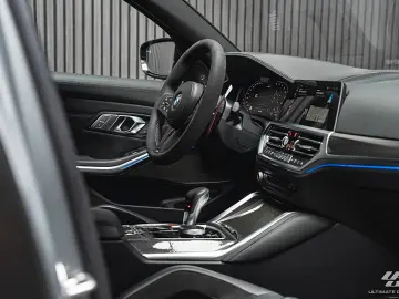 BMW M3 Competition  Carbon Pack Carbon Sitze YIDO...