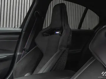 BMW M3 Competition  Carbon Pack Carbon Sitze YIDO...