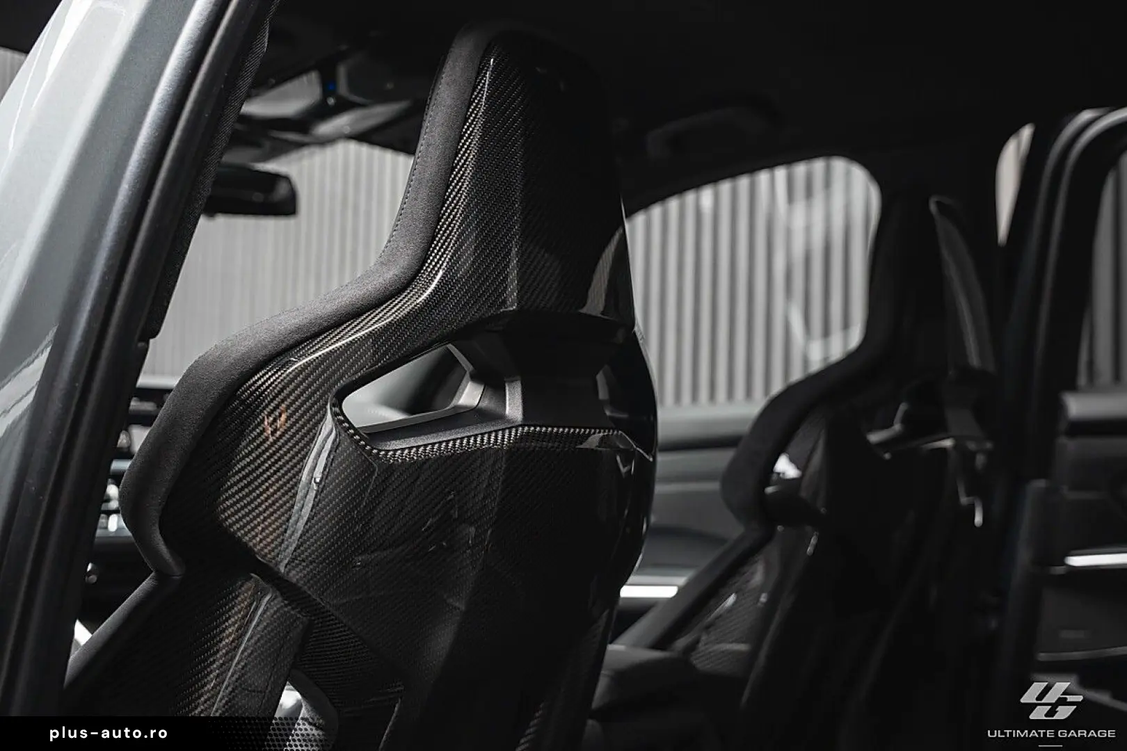 BMW M3 Competition  Carbon Pack Carbon Sitze YIDO...