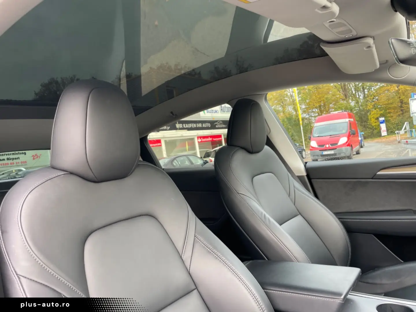 TESLA Model Y Basis RWD Garantie 1.Hand
