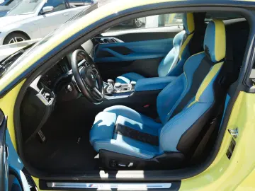 BMW M4 Coupe Competition  Sao Paulo Gelb  M-Driver´s