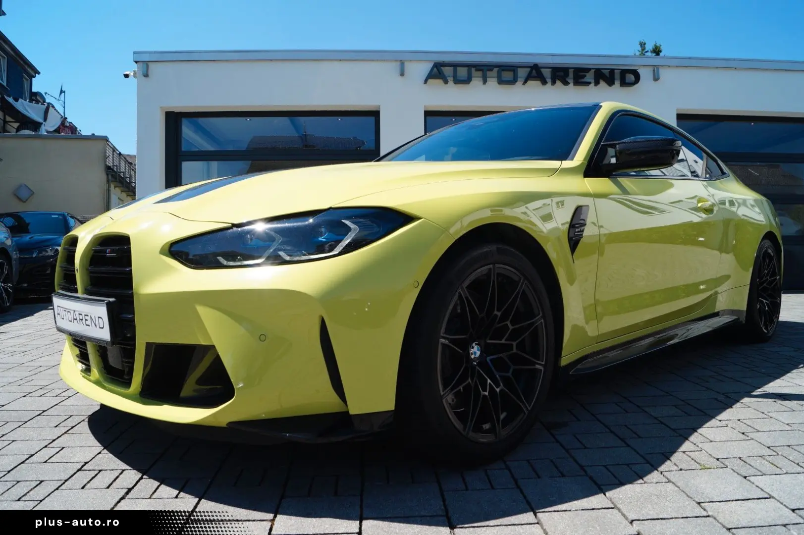 BMW M4 Coupe Competition  Sao Paulo Gelb  M-Driver´s