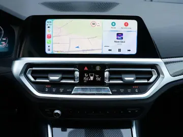 BMW M4 Competition LASER HUD 360  H&K Sternenhimmel