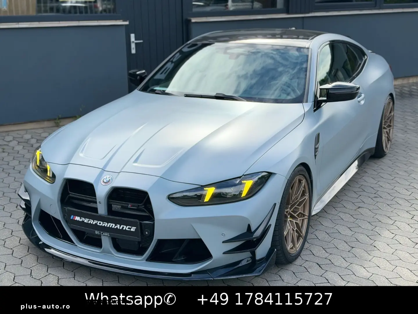 BMW M4 Competition WideScreen Snake Eyes Bucket Seat