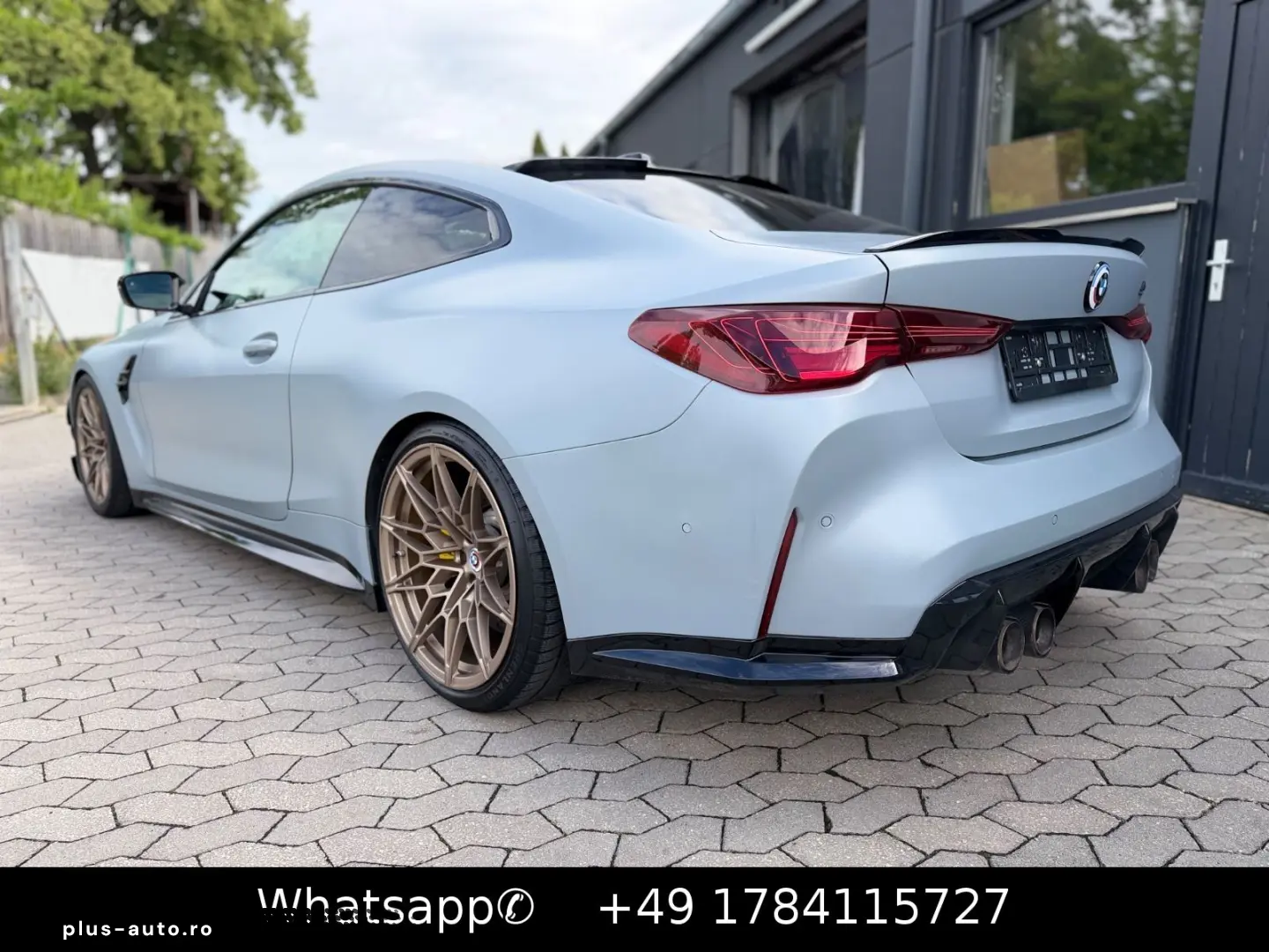BMW M4 Competition WideScreen Snake Eyes Bucket Seat