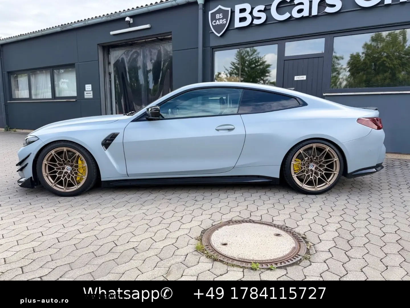 BMW M4 Competition WideScreen Snake Eyes Bucket Seat