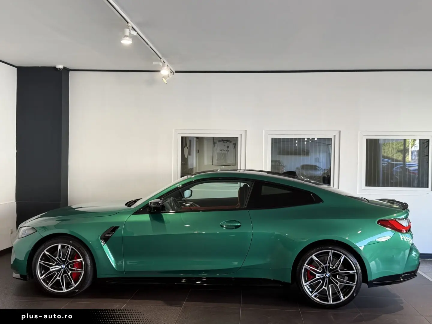 BMW M4 Coupe  Deutsch-2.Hand-Schalter-HUD-H&K