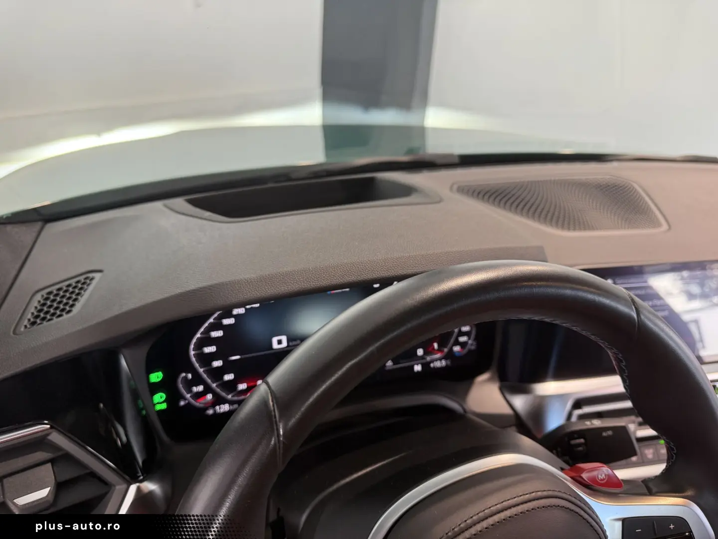 BMW M4 Coupe  Deutsch-2.Hand-Schalter-HUD-H&K