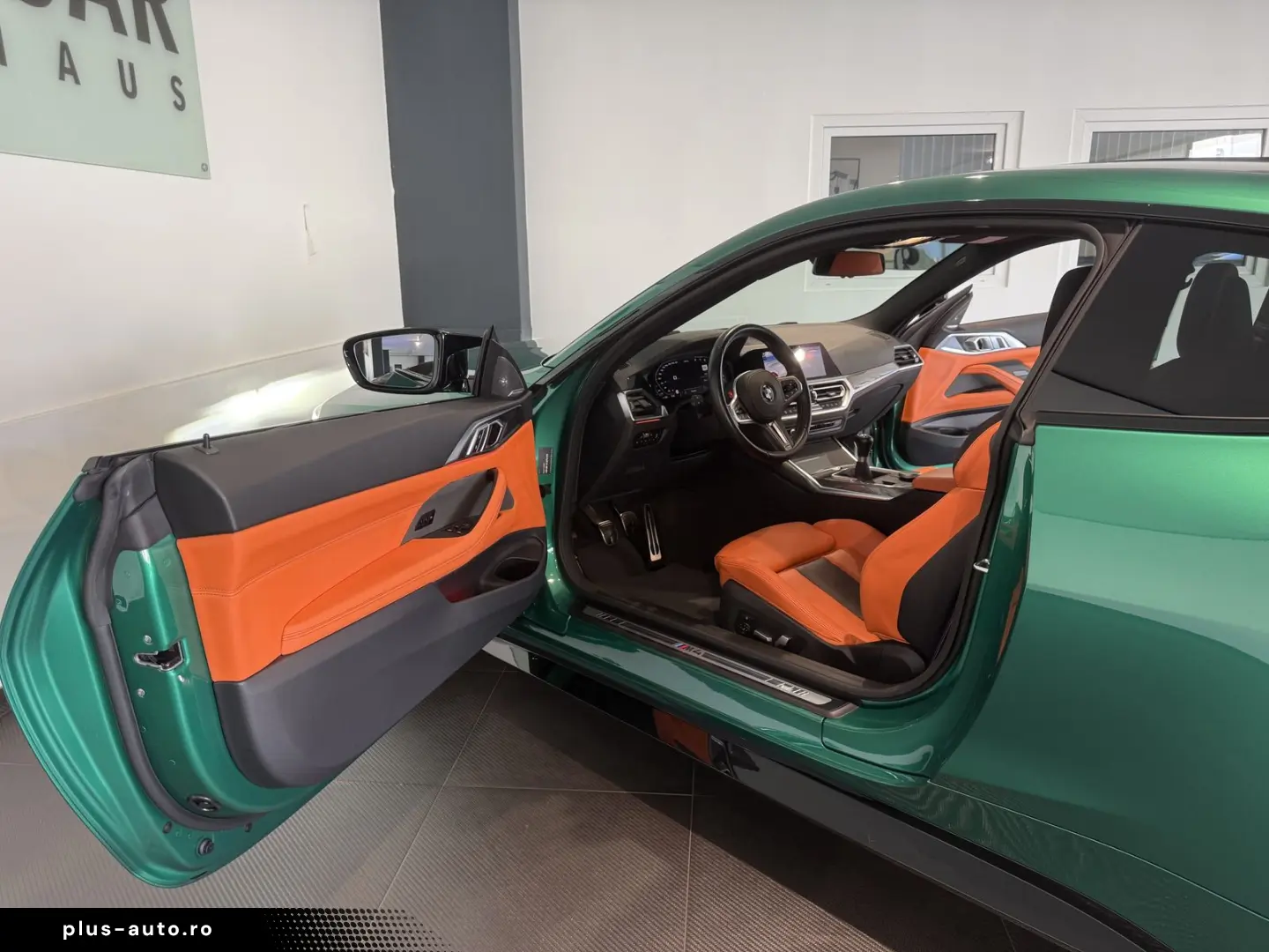 BMW M4 Coupe  Deutsch-2.Hand-Schalter-HUD-H&K