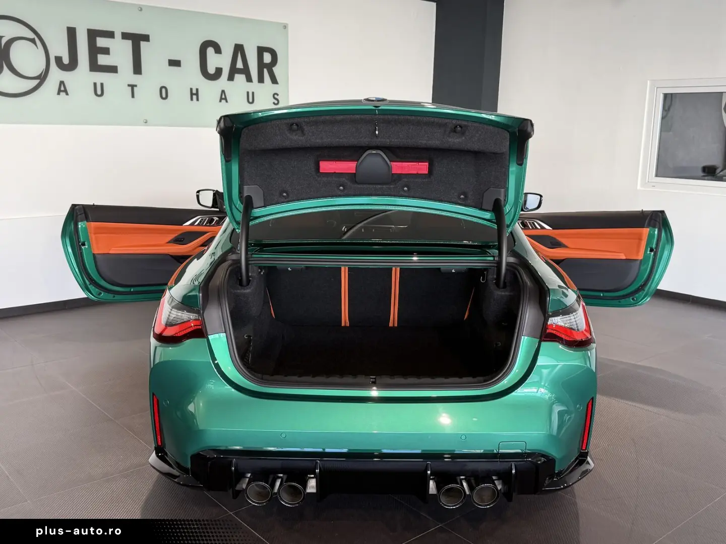 BMW M4 Coupe  Deutsch-2.Hand-Schalter-HUD-H&K