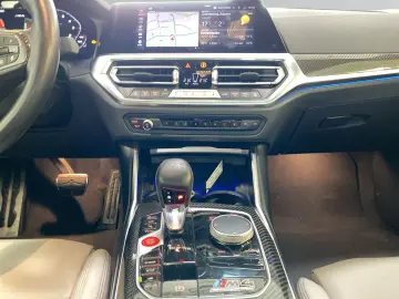 BMW M4 Competition M xDrive Coupé LC Prof. HUD H K M