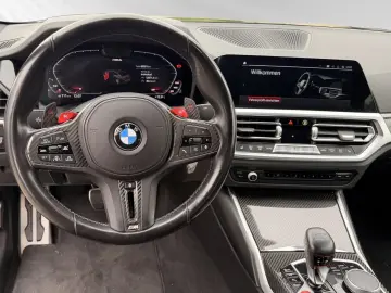 BMW M4 Competition Coupé MxDrive Schalensitz HUD