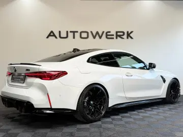 BMW M4 Coupe Competition HUD KAMERA H&R