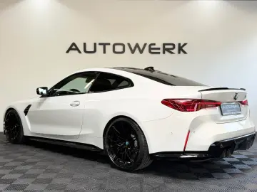 BMW M4 Coupe Competition HUD KAMERA H&R