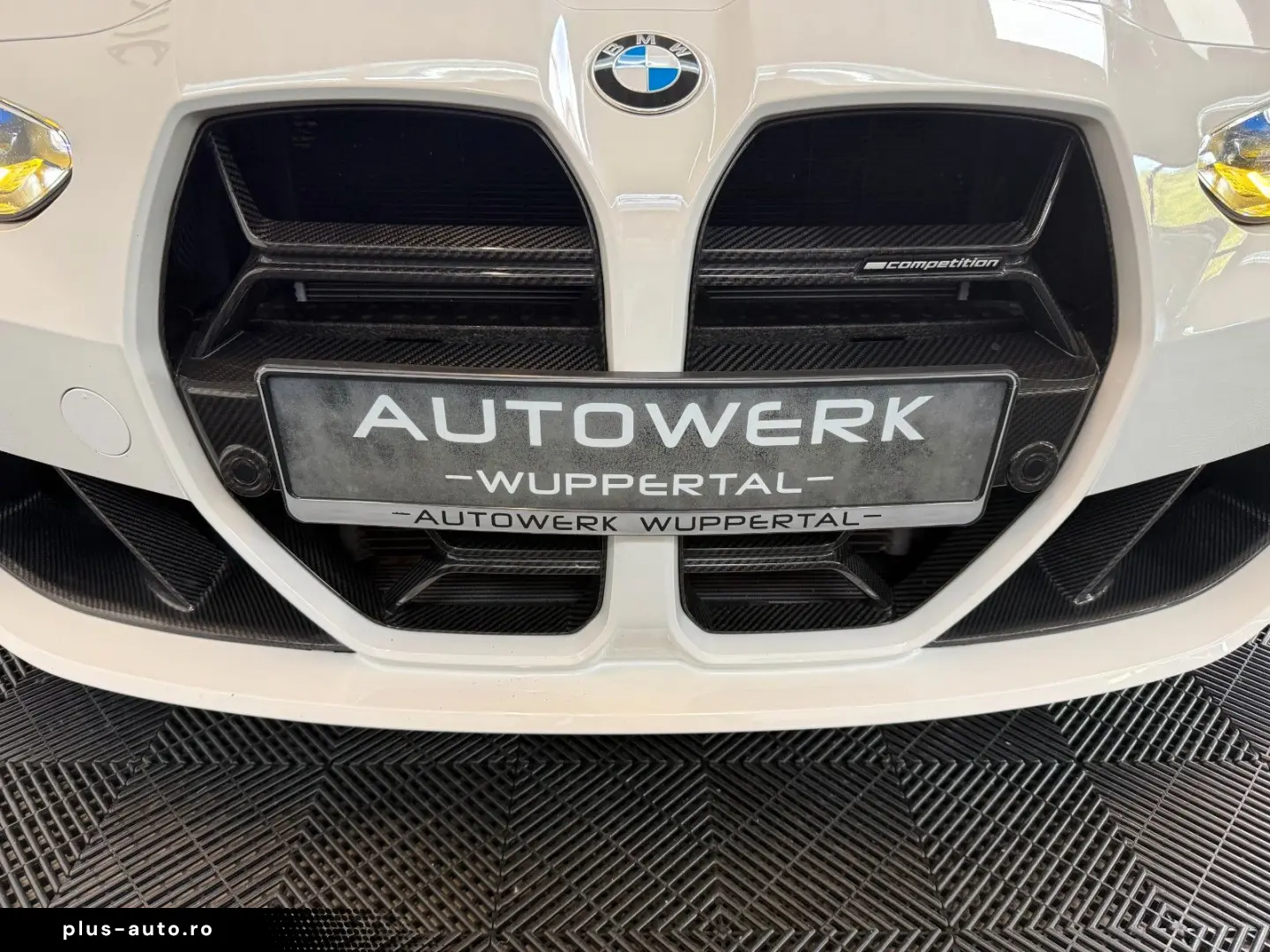 BMW M4 Coupe Competition HUD KAMERA H&R