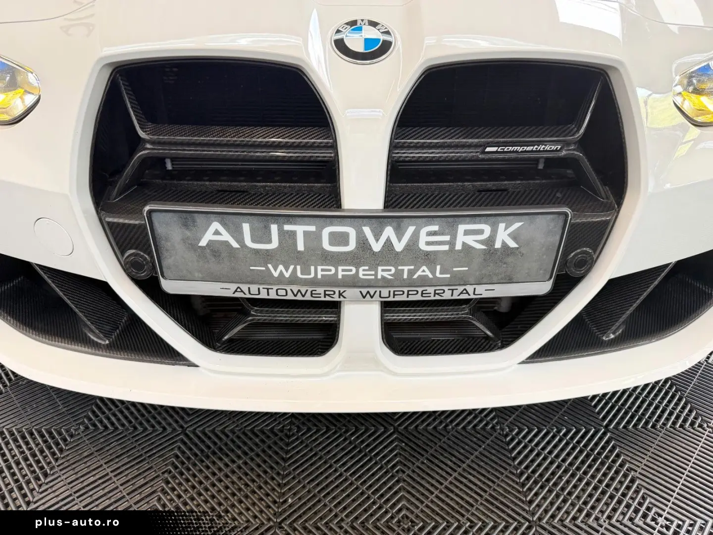 BMW M4 Coupe Competition HUD KAMERA H&R