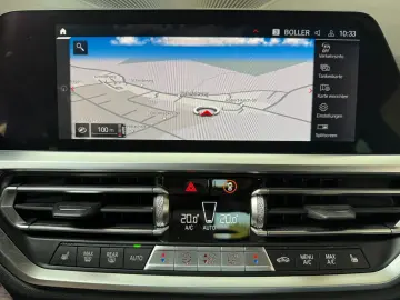 BMW M4 Coupe Competition HUD KAMERA H&R
