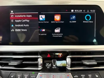 BMW M4 Coupe Competition HUD KAMERA H&R