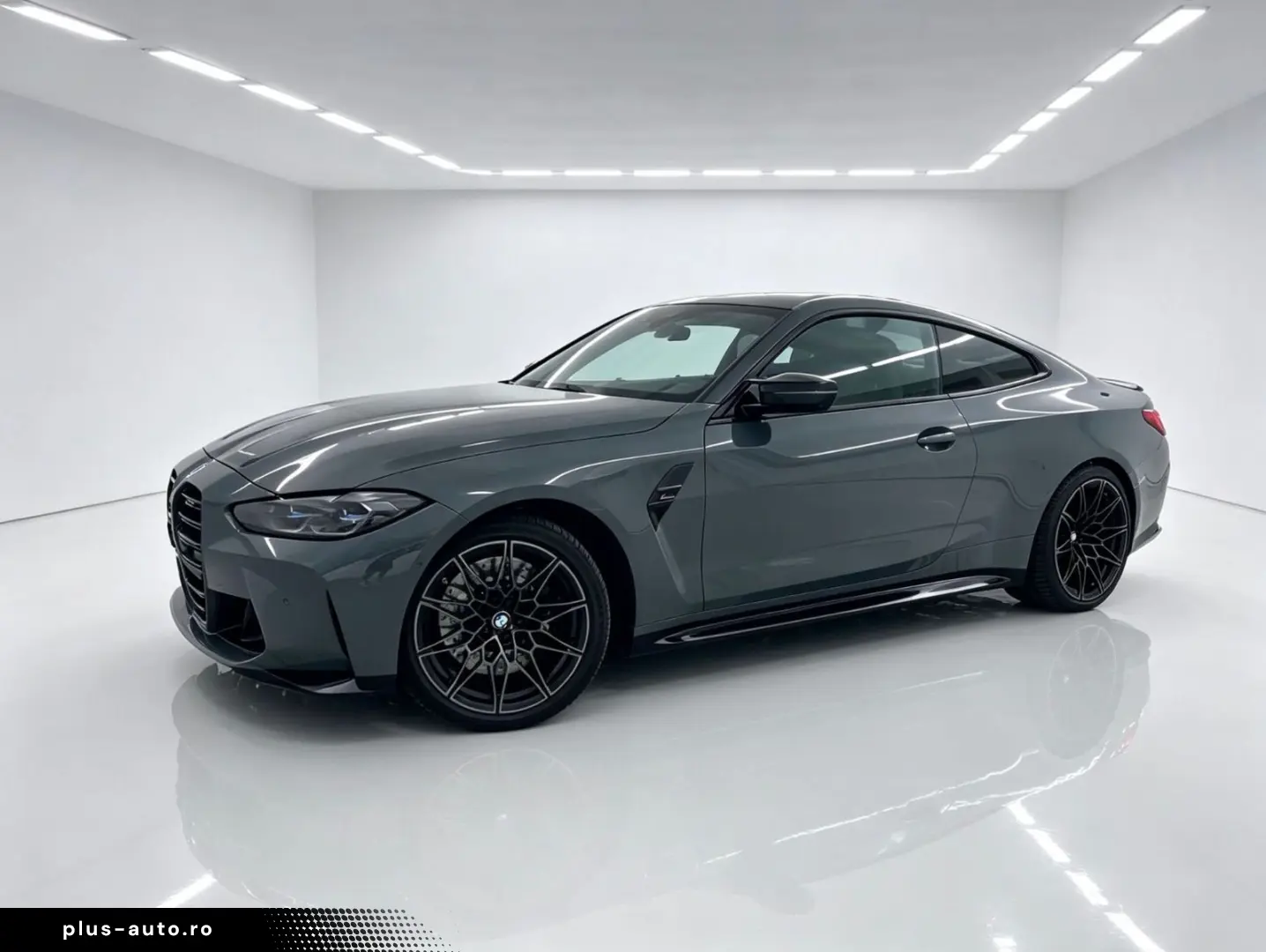 BMW M4 Coupe Competition Carbon- Schalensitze HU-Neu